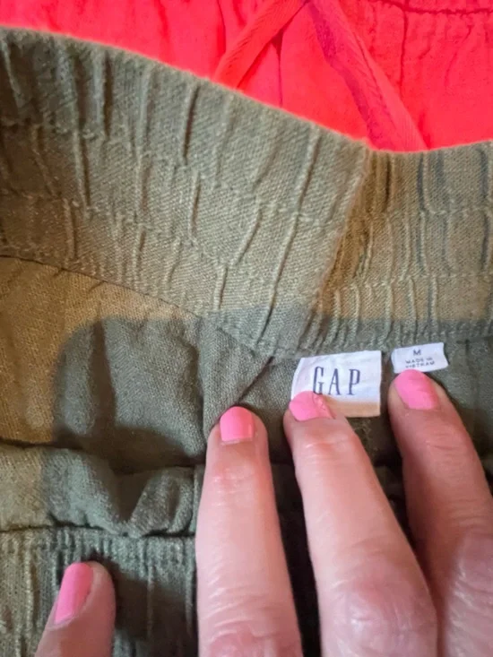 GAP linen shorts - Picture 3 of 4